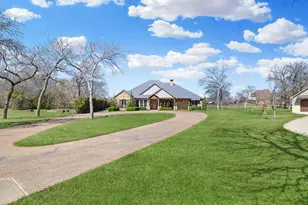 8640 Normandy Way, Argyle, TX 76226 - Photo 2