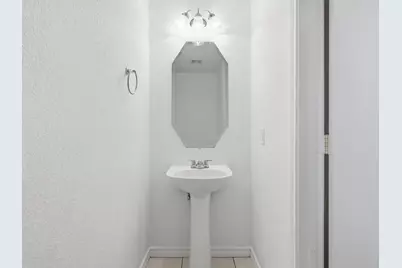 2459 Silverado Trail, Grand Prairie, TX 75052 - Photo 32