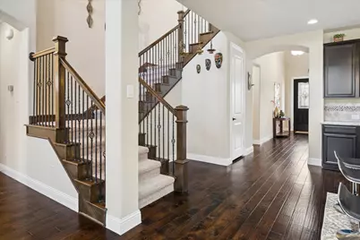 7327 Clementine Drive, Irving, TX 75063 - Photo 2