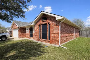 2704 Dakota Cir, Seagoville, TX 75159 - Photo 2