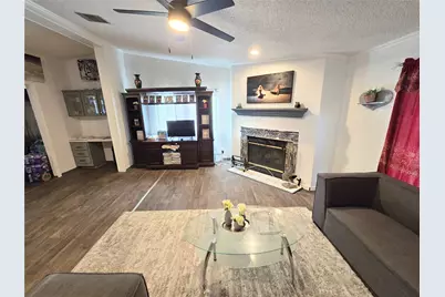 813 W 12th Street, Cameron, TX 76520 - Photo 12