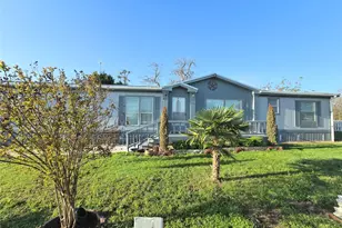 813 W 12th St, Cameron, TX 76520 - Photo 2