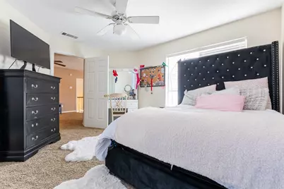 910 Kings Court, Duncanville, TX 75137 - Photo 32