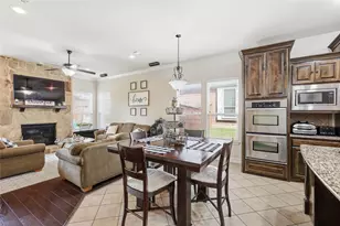 1150 Sundown Dr, Flower Mound, TX 75028 - Photo 10