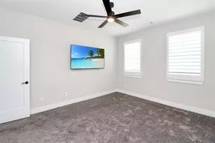 2601 La Altura Ln, Dallas, TX 75212 - Photo 14