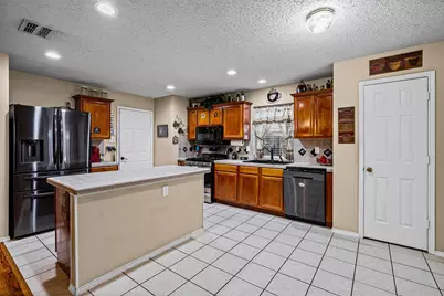 7331 Tree Ridge Court, Fort Worth, TX 76133 - Photo 14