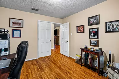 7331 Tree Ridge Court, Fort Worth, TX 76133 - Photo 10