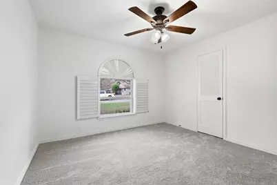 401 Monti Drive, Lewisville, TX 75057 - Photo 24