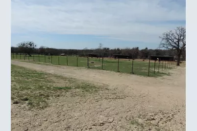 1075 County Road 494, Stephenville, TX 76401 - Photo 32