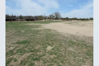 1075 County Road 494, Stephenville, TX 76401 - Photo 24