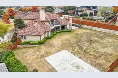 217 Steeplechase Drive, Irving, TX 75062 - Photo 38