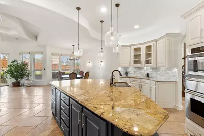 217 Steeplechase Drive, Irving, TX 75062 - Photo 14