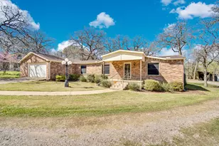 5805 Rendon Estates Rd, Mansfield, TX 76063 - Photo 2