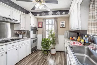 2005 Brentwood Street, Gainesville, TX 76240 - Photo 12