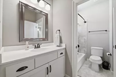 4370 Eastwoods Drive, Grapevine, TX 76051 - Photo 16