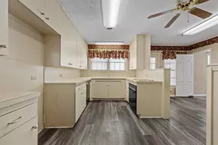 3117 Colcord Ave, Waco, TX 76707 - Photo 6
