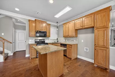 2940 Europa Drive, Grand Prairie, TX 75052 - Photo 32