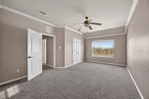 2940 Europa Dr, Grand Prairie, TX 75052 - Photo 14