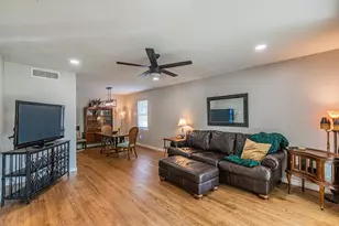 3520 Loganwood Dr, Dallas, TX 75227 - Photo 6