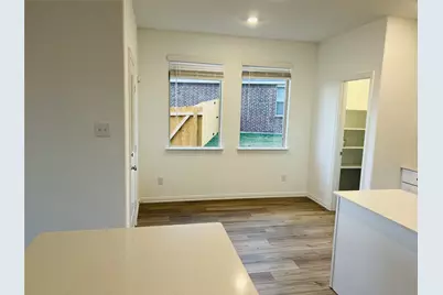 953 Dustwood Drive, Fort Worth, TX 76052 - Photo 8