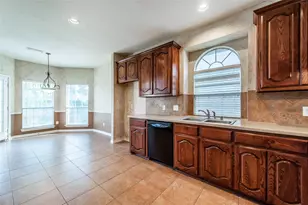 4812 Friedman Ln, Fort Worth, TX 76244 - Photo 10