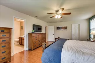 13034 Ambrose Dr, Frisco, TX 75035 - Photo 18