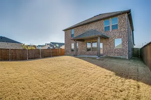 5450 Ridgeway Dr, Haltom City, TX 76137 - Photo 36