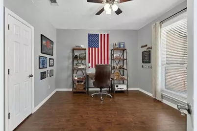 2515 Lakeshore Drive, Cleburne, TX 76033 - Photo 20