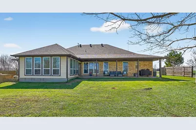 2515 Lakeshore Drive, Cleburne, TX 76033 - Photo 24