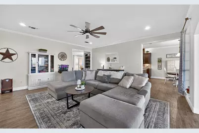 2515 Lakeshore Drive, Cleburne, TX 76033 - Photo 4