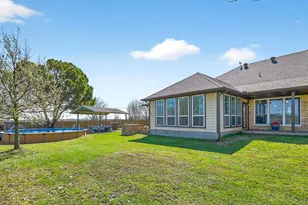 2515 Lakeshore Dr, Cleburne, TX 76033 - Photo 26