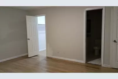 4401 Mayflower Drive, Garland, TX 75043 - Photo 14