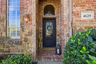 4629 Manor Way, Flower Mound, TX 75028 - Photo 4