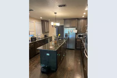 2217 Madera Street, Dallas, TX 75206 - Photo 2