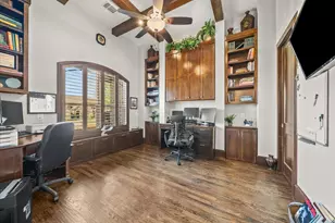 924 Joe Boy Ct, DeSoto, TX 75115 - Photo 16