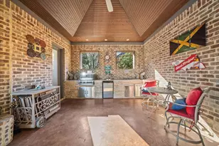 924 Joe Boy Ct, DeSoto, TX 75115 - Photo 34