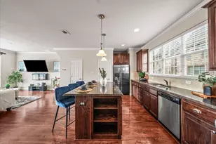 2700 Club Ridge Dr, Lewisville, TX 75067 - Photo 8