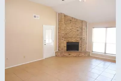 10116 Bugle Drive, Fort Worth, TX 76108 - Photo 2