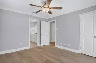 7631 Meadow Rd, Dallas, TX 75230 - Photo 20