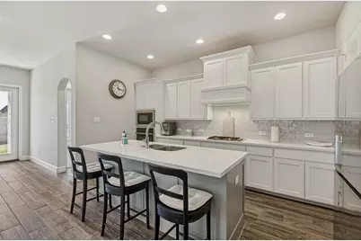 8212 San Bernard Trail, McKinney, TX 75071 - Photo 4