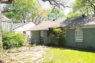 6815 E Grand Ave, Dallas, TX 75223 - Photo 24