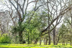 6815 E Grand Ave, Dallas, TX 75223 - Photo 2