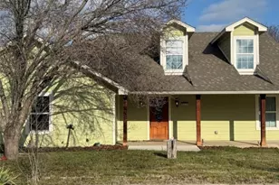 400 N Ave A, Springtown, TX 76082 - Photo 2