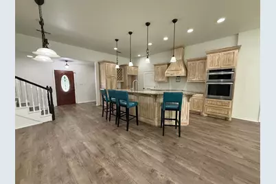 400 N Avenue A, Springtown, TX 76082 - Photo 8