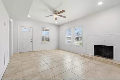 709 N Chandler Avenue, Denison, TX 75020 - Photo 6