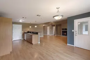 1822 Sharon Dr, Corinth, TX 76210 - Photo 6