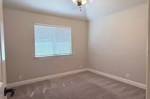 704 Lighthouse Ln, Savannah, TX 76227 - Photo 12