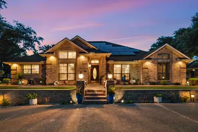 1301 Alford Drive, Hillsboro, TX 76645 - Photo 2