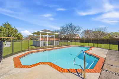 424 Country Ridge Lane, Red Oak, TX 75154 - Photo 12