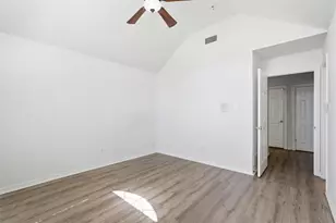 424 Country Ridge Ln, Red Oak, TX 75154 - Photo 36